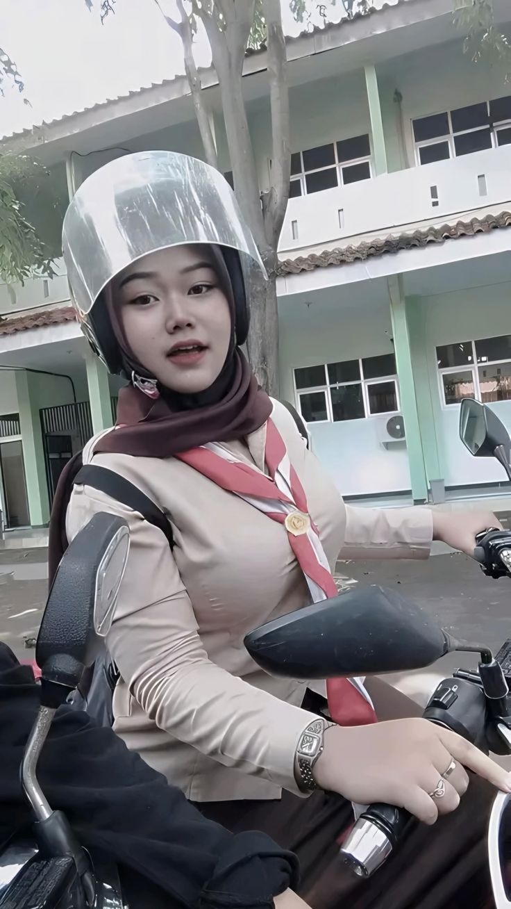 Viral Hijab Indo Hug Tightly Without Distance Wiwik Top Global Smp 2025